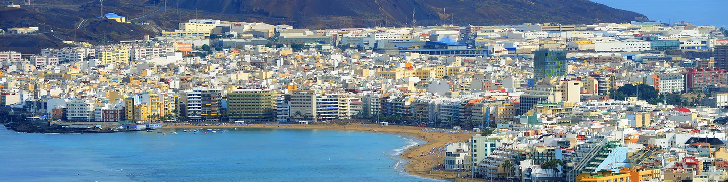 Las Palmas de Gran Canaria y la playa de Las Canteras